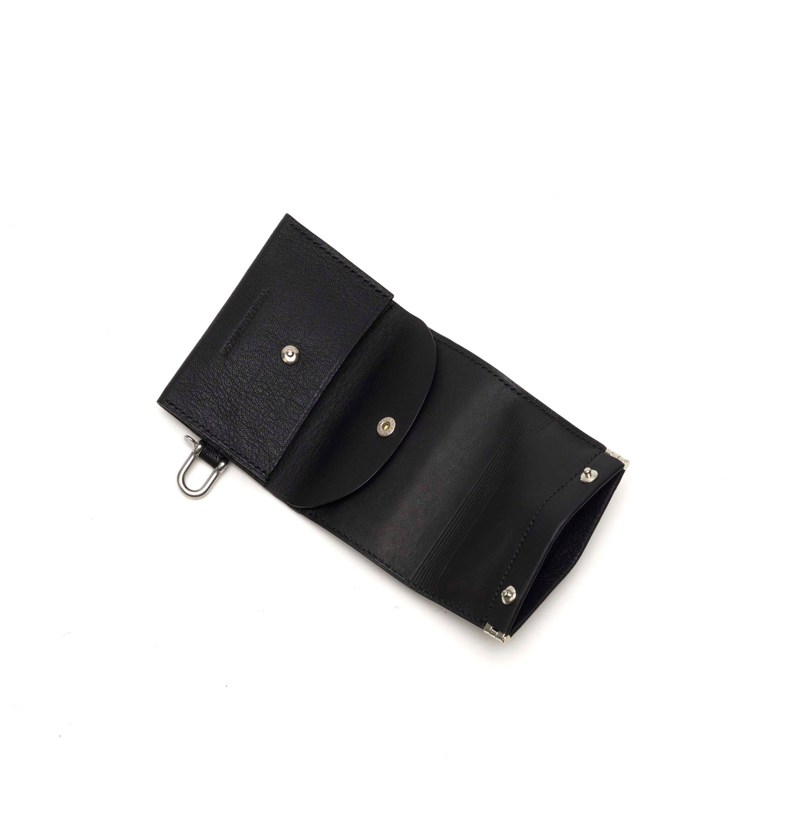 DERRICK - SHACKLE TRIFOLD WALLET