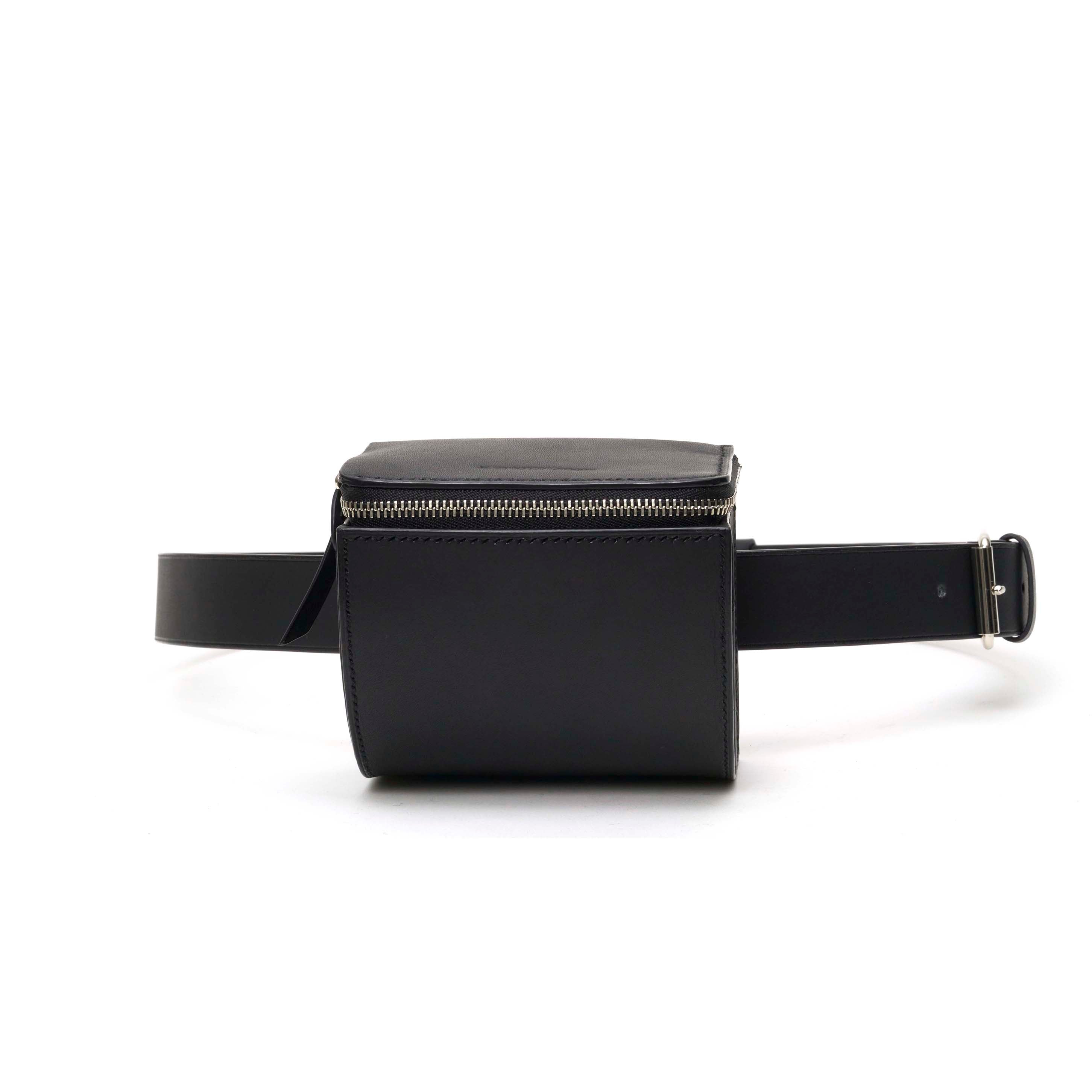 BUCKS - BOX STITCH BELTED WALLET