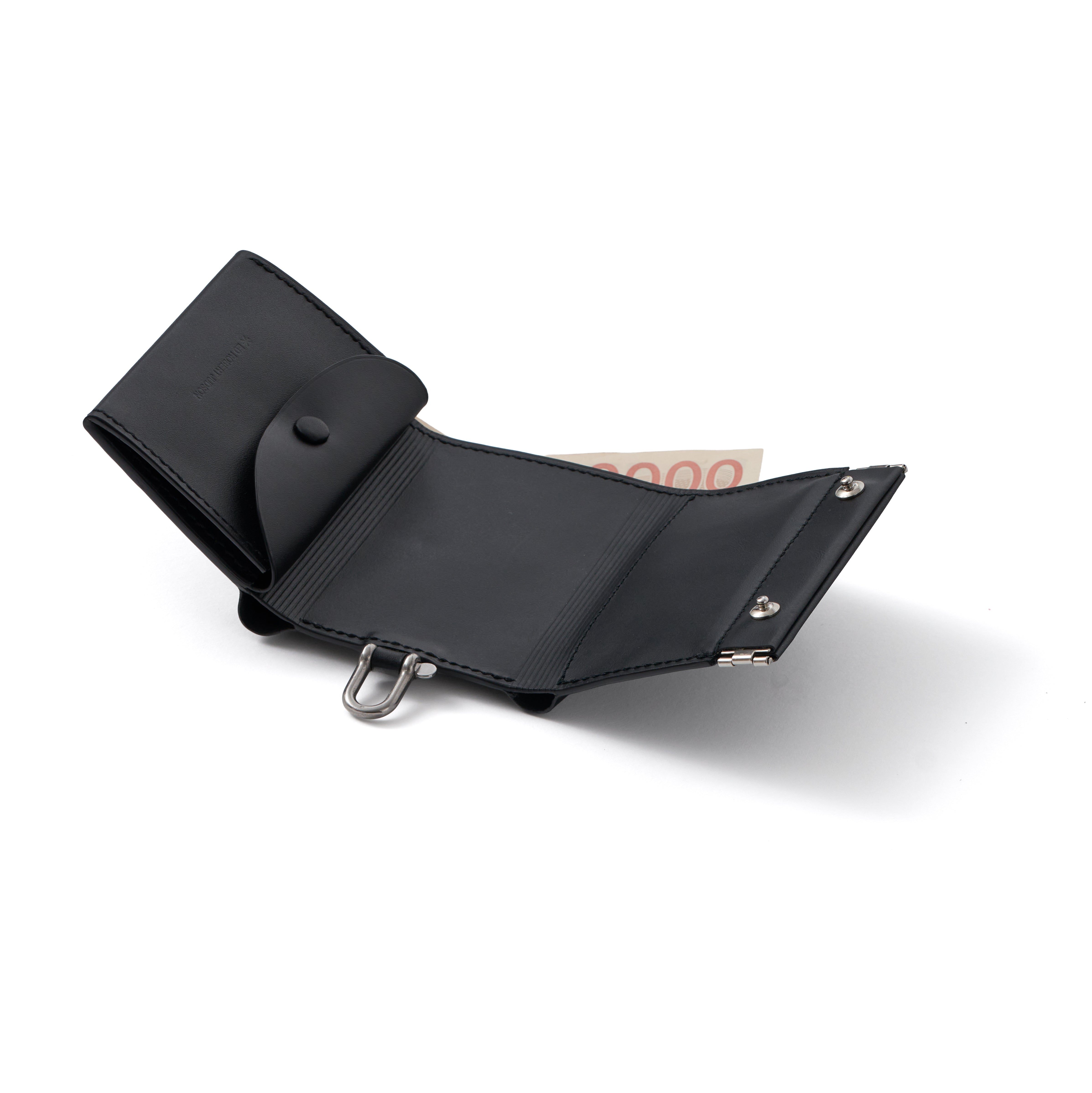 DERRICK - SHACKLE TRIFOLD WALLET