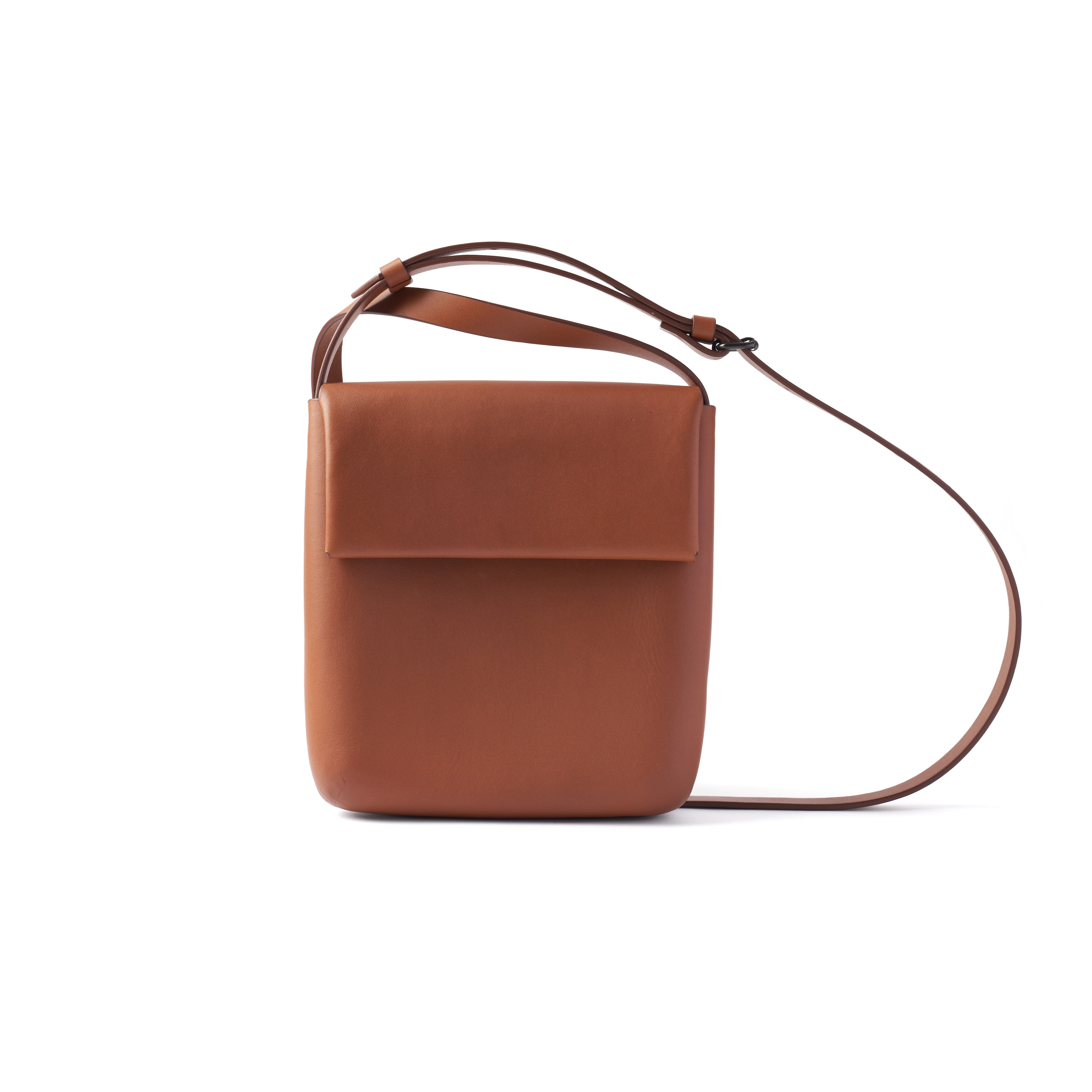 ARC - MOLDED POUCH